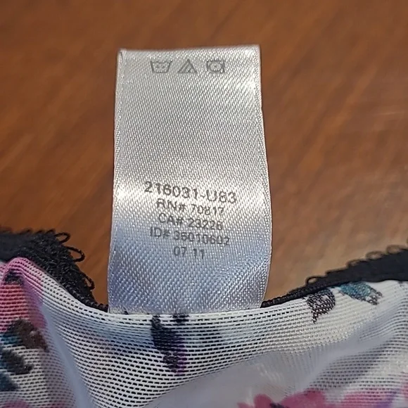 Victoria's Secret Vintage Dream Angels Bikini NWOT - Picture 10 of 10